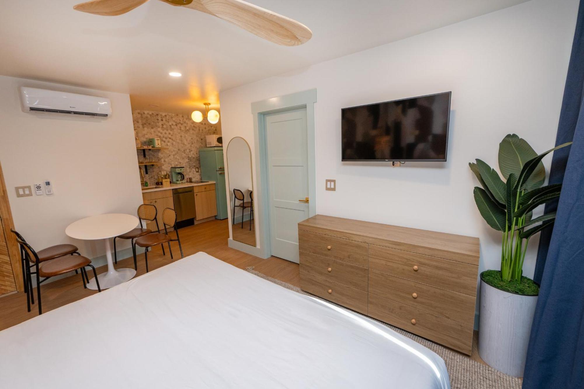 The Boardwalk Hotel Сан Диего Екстериор снимка